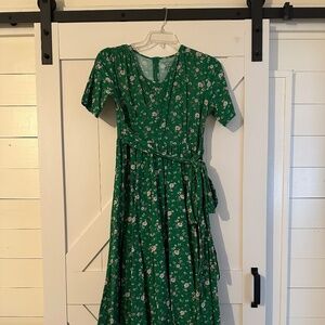 Super Cute Dress: Greenvale Gossamer, Wildwood